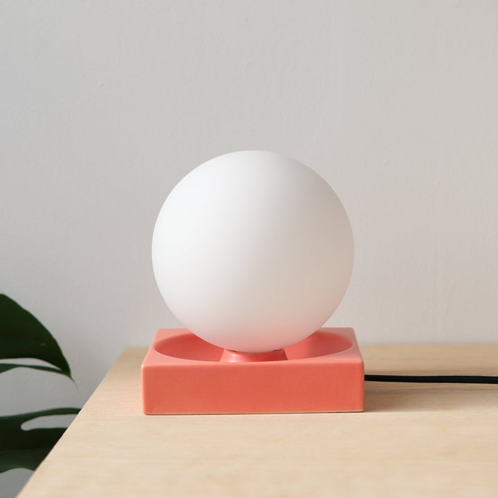 Cubic Table Lamp