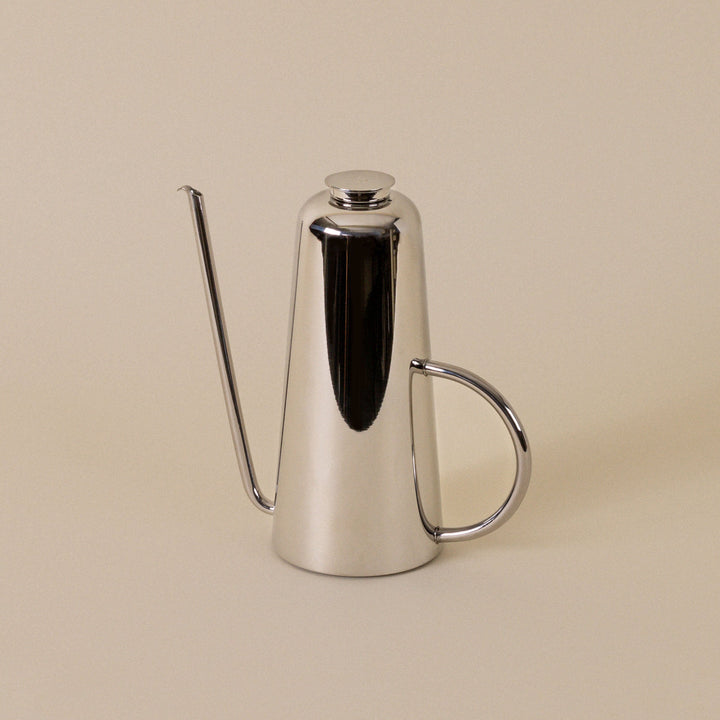 Dripless Oil Can