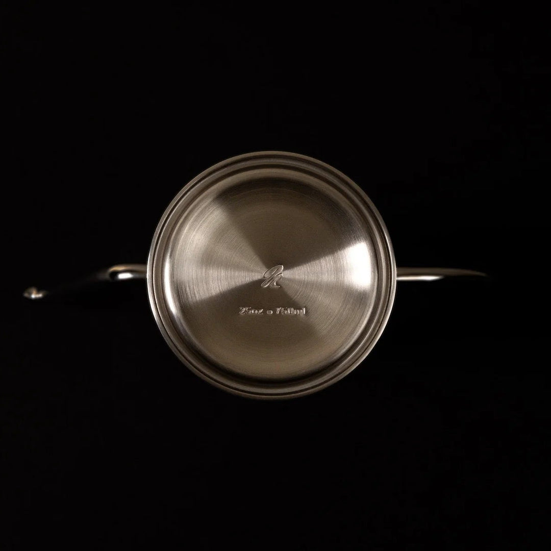 Dripless Oil Can
