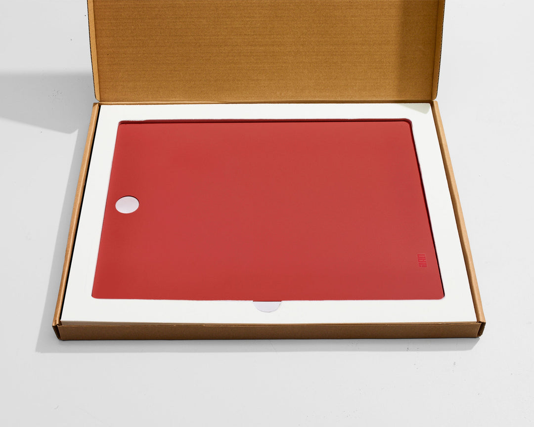 The Magnetic Clipboard - Red