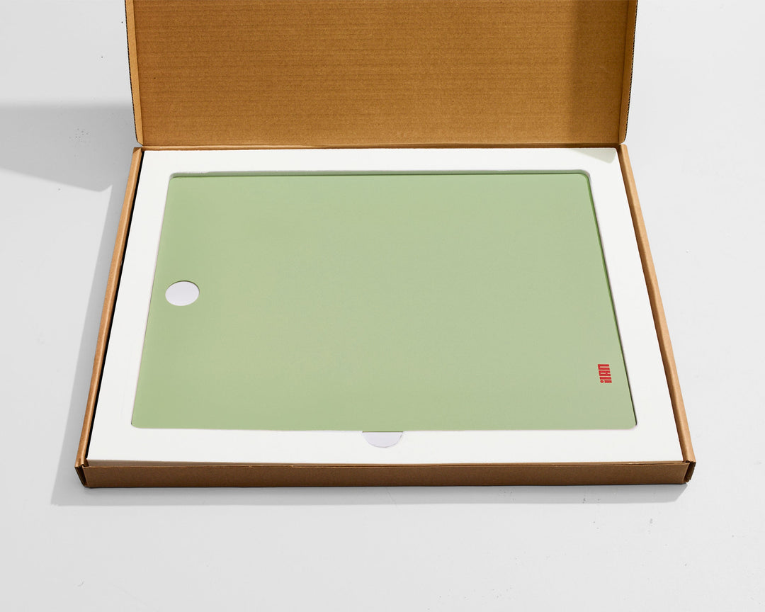 The Magnetic Clipboard - Green
