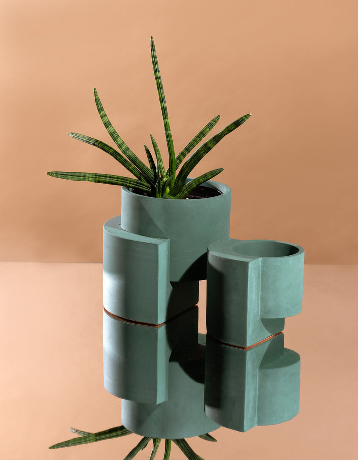 Platform Planter Medium - Polished Concrete