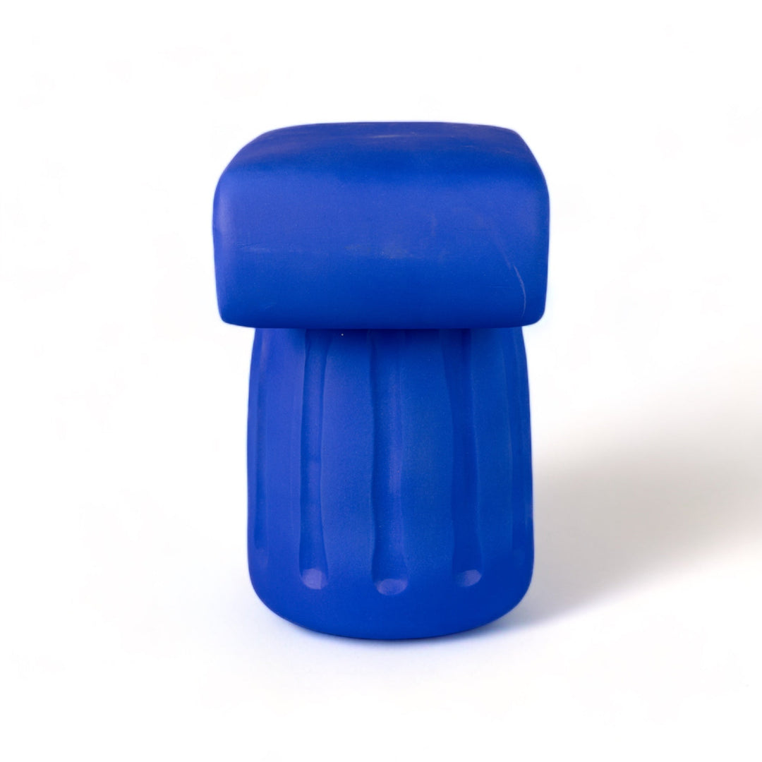 Seletti Magna Graecia Terracotta Capitello Stool Blue, side view of the flat seat and fluting
