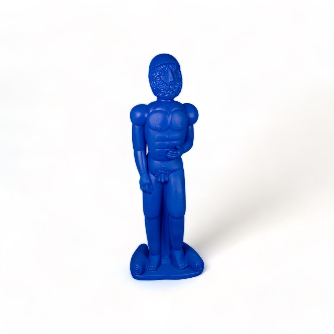 Seletti Magna Graecia Terracotta Bronzo Helmet Statue Blue, cobalt blue helmeted warrior statue, front view