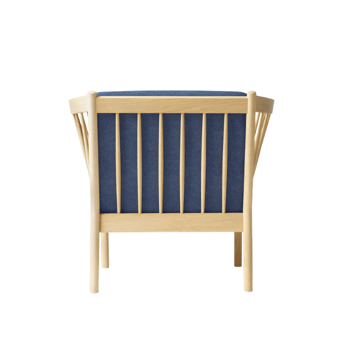 FDB Møbler J146 Armchair, Nature Lacquered Oak/Dark Blue