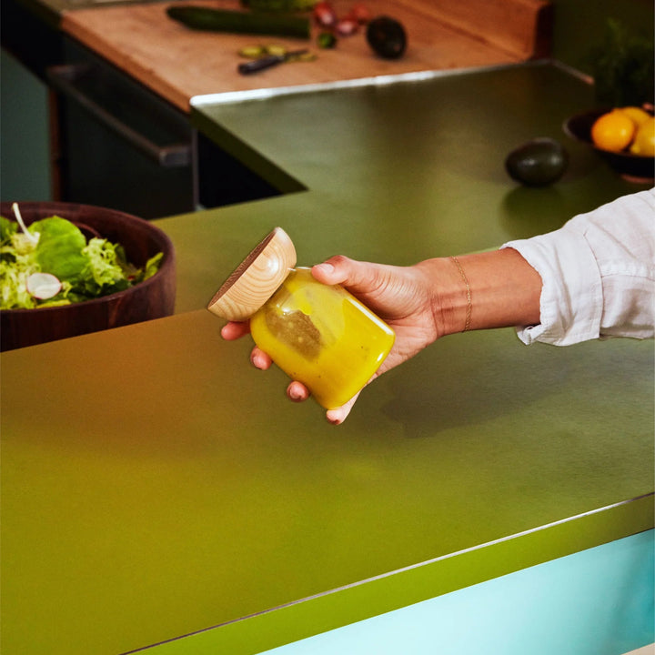 Totter Salad Dressing Shaker
