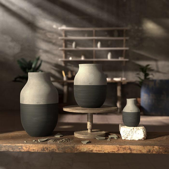 Kähler Omaggio Circulare Vase, Anthracite Grey, H: 7.9"