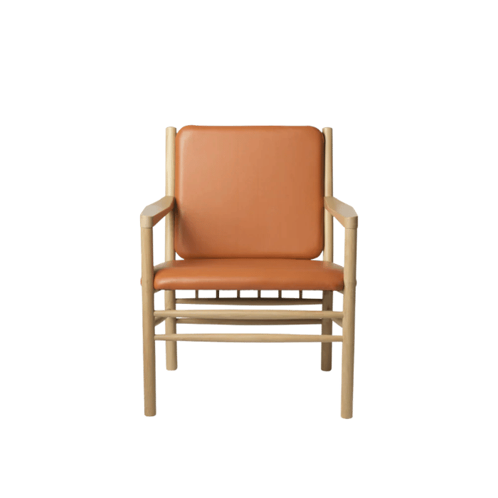 FDB Møbler J147 Armchair, Nature Lacquered Oak/Cognac Leather