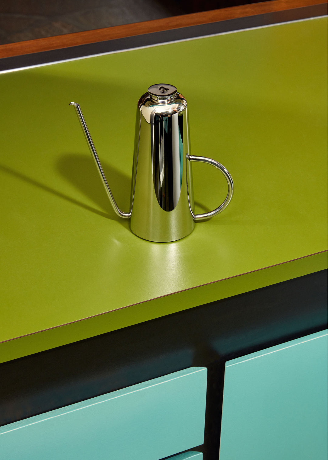 Dripless Oil Can