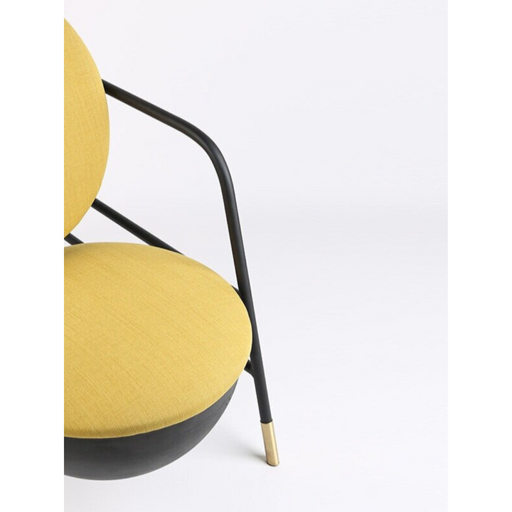 Indolente Armchair by Studio Caramel - Bayte