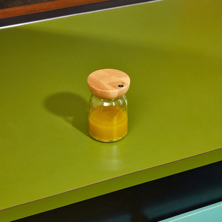 Totter Salad Dressing Shaker