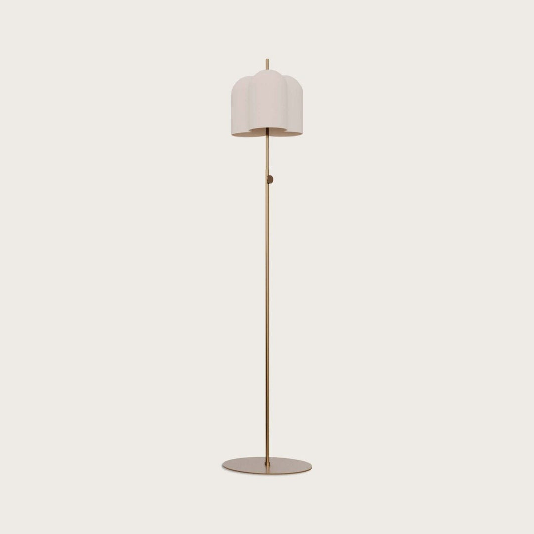 Oket Floor Lamp, white scalloped metal shade on a slim matt brass stem and round base, by Aromas del Campo