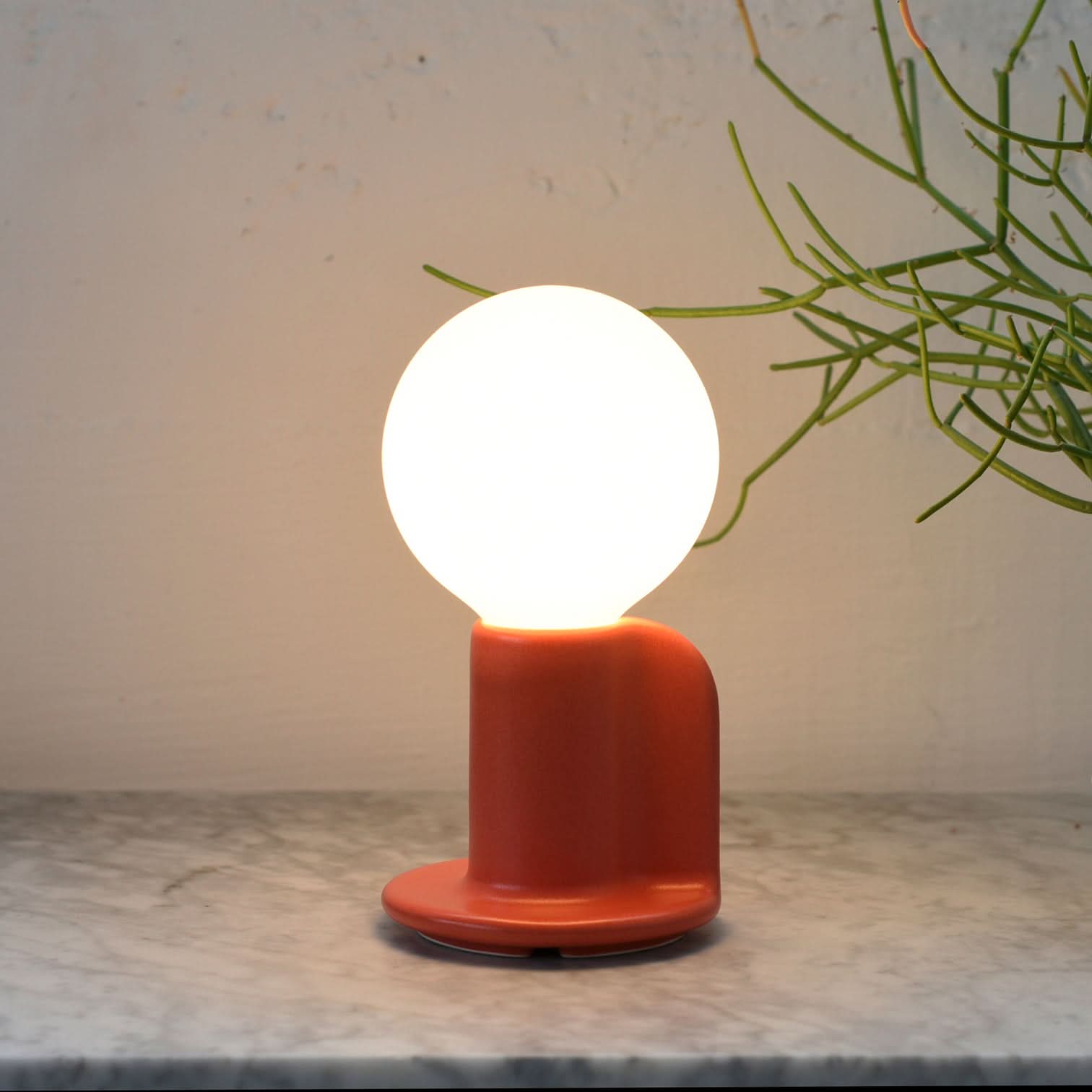 Q Table Lamp – Bayte
