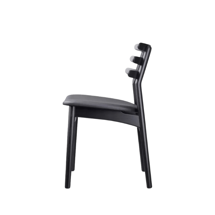 FDB Møbler J48 Chair, Nature Lacquered Oak/Black Leather