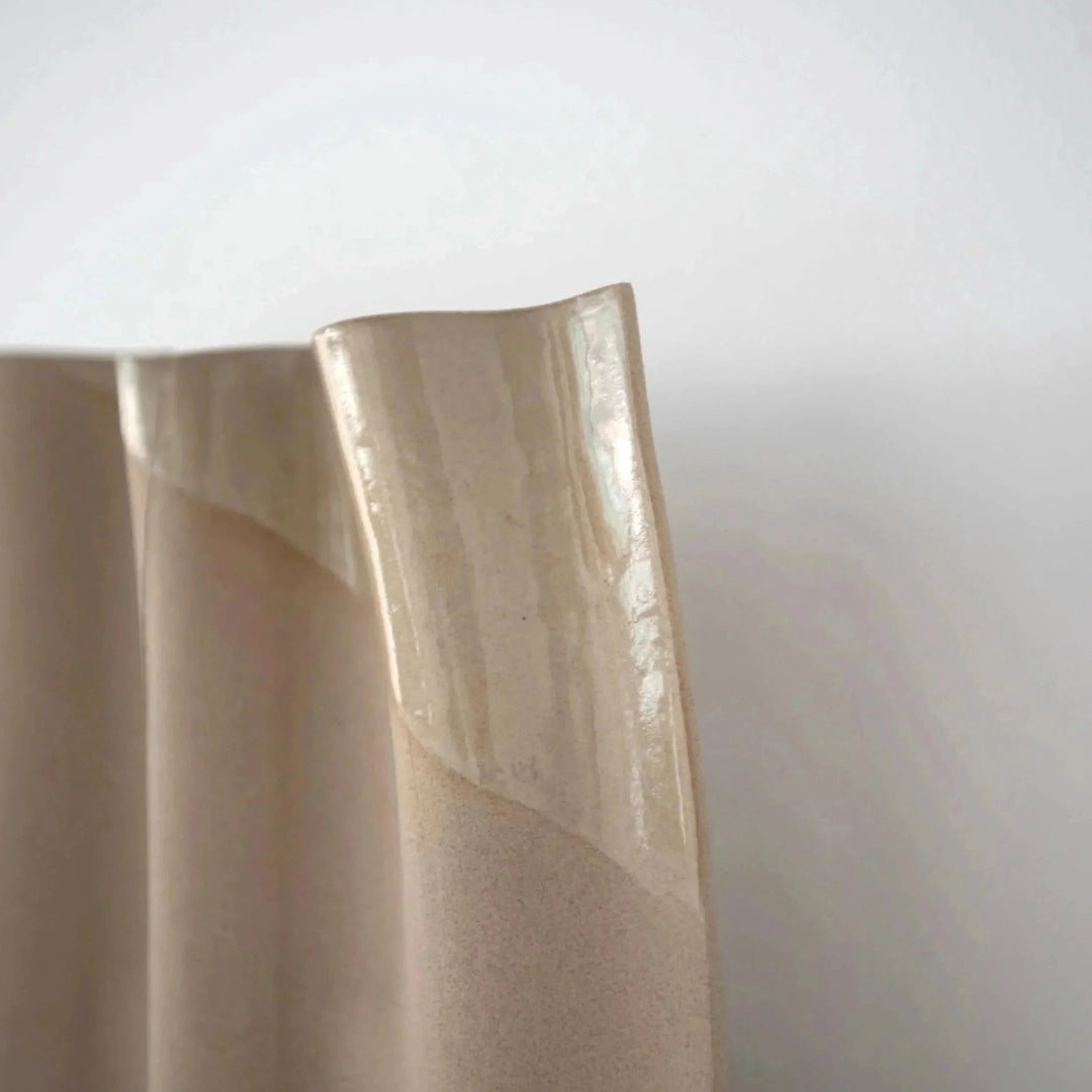 Drape Ceramic &amp; Brass Wall Light — Glaze Highlight — White stoneware, detail of glazed corner