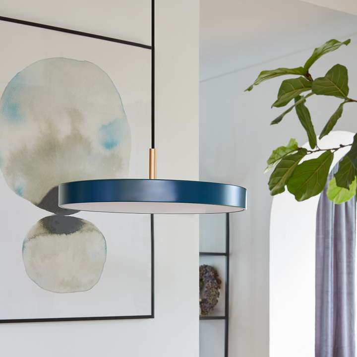 UMAGE Asteria Mini Pendant Lamp, Brass Detail