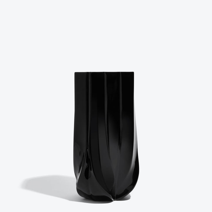 Braid Vase — Wide black porcelain vase, three-quarter view on a white background