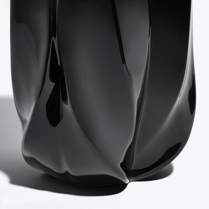 Braid Vase — close-up of the folded base of the Wide black porcelain vase