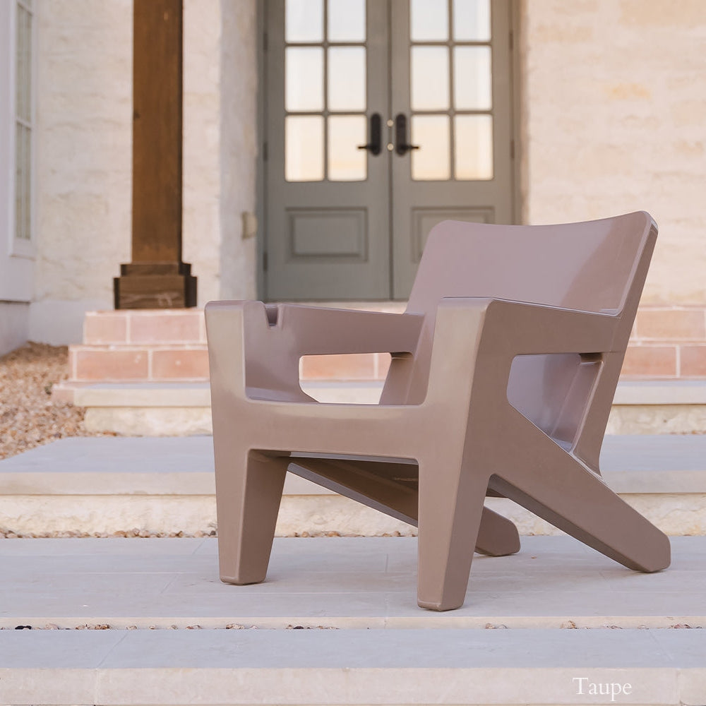 Bask Lounge Chair