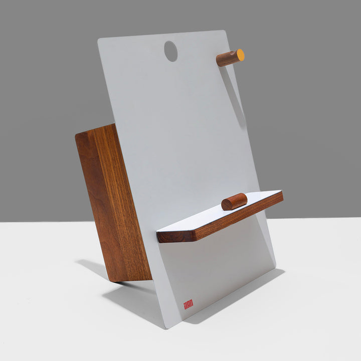 The Easel