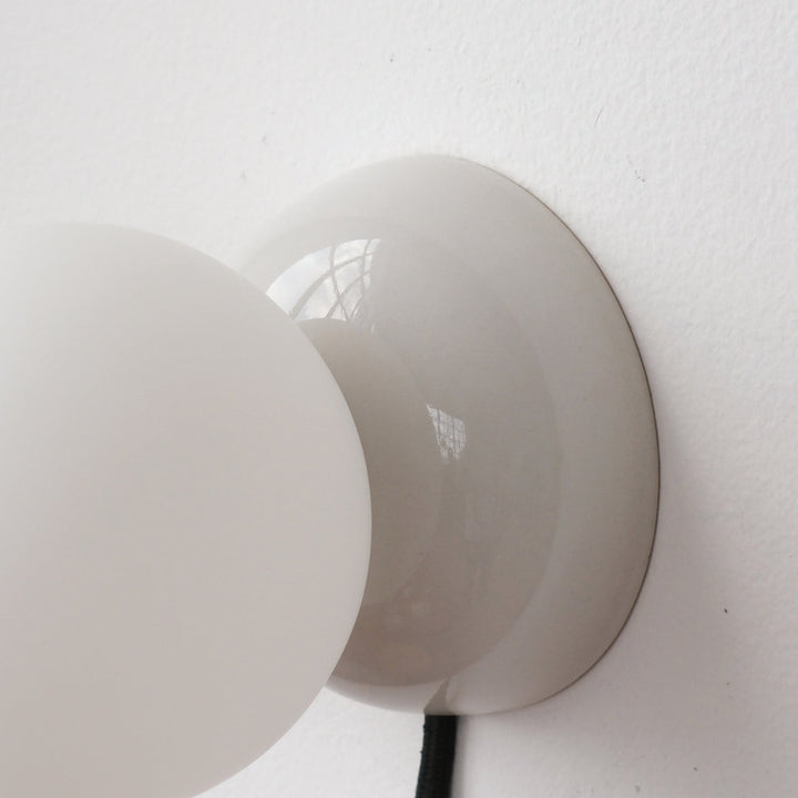 Monroe Sconce