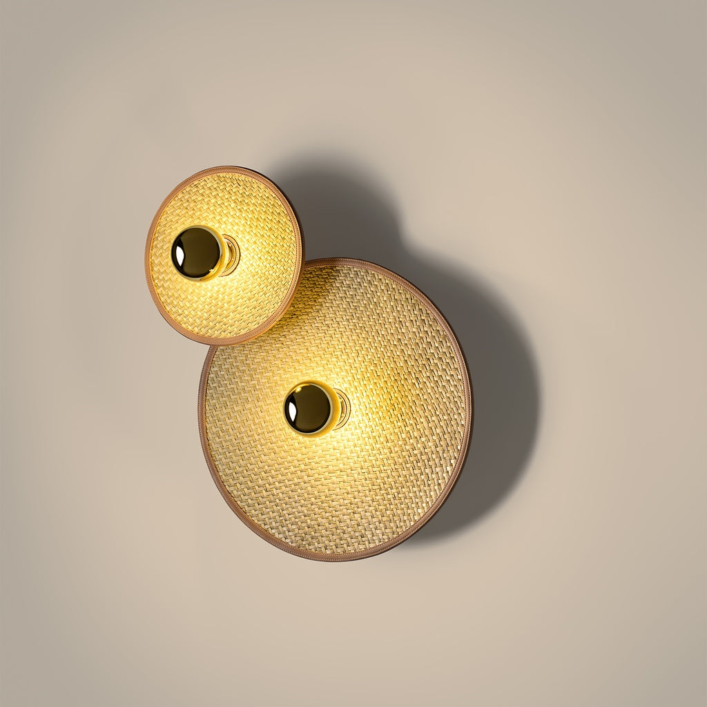 Hada Wall Lamp