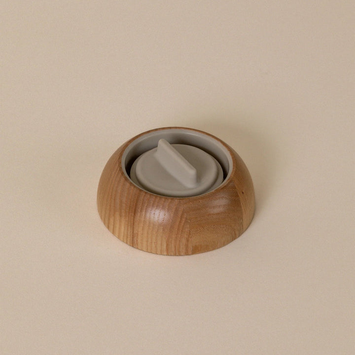 Totter Salad Dressing Shaker