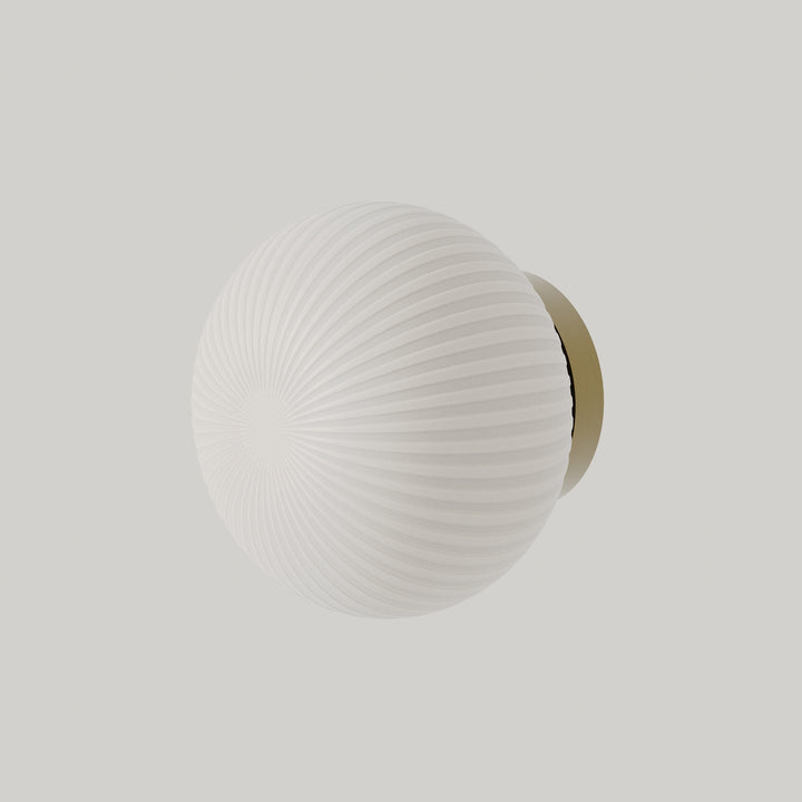 Irzo Wall Lamp