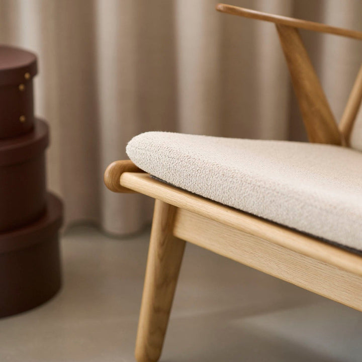 FDB Møbler J53 Armchair, Nature Oiled Oak/Beige