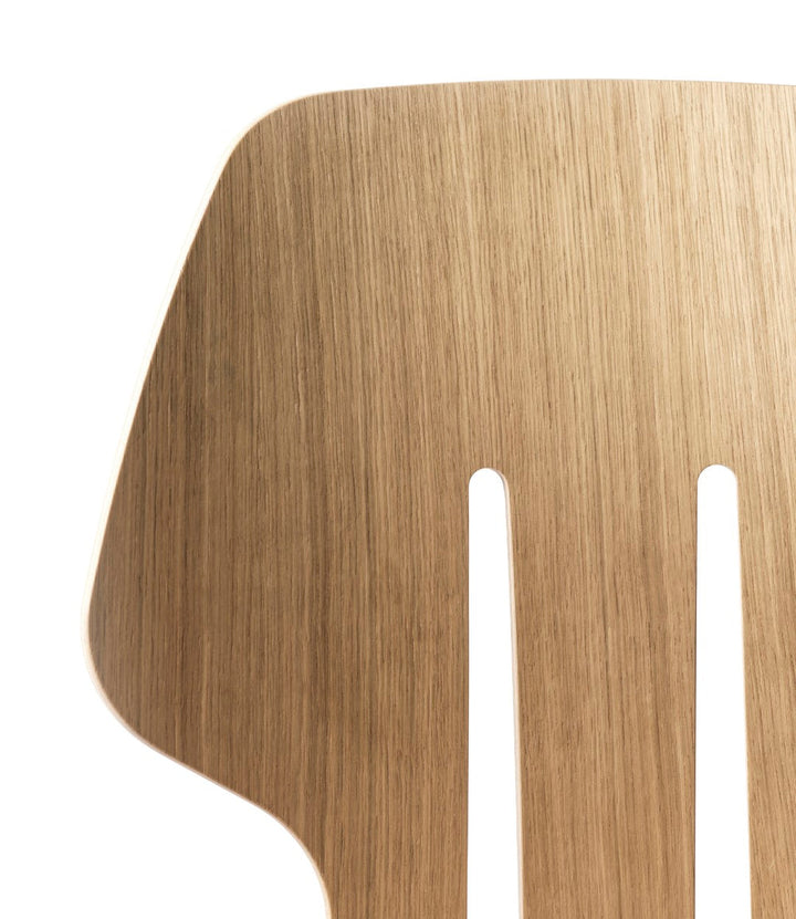 FDB Møbler J67 Chair, Nature Lacquered Oak