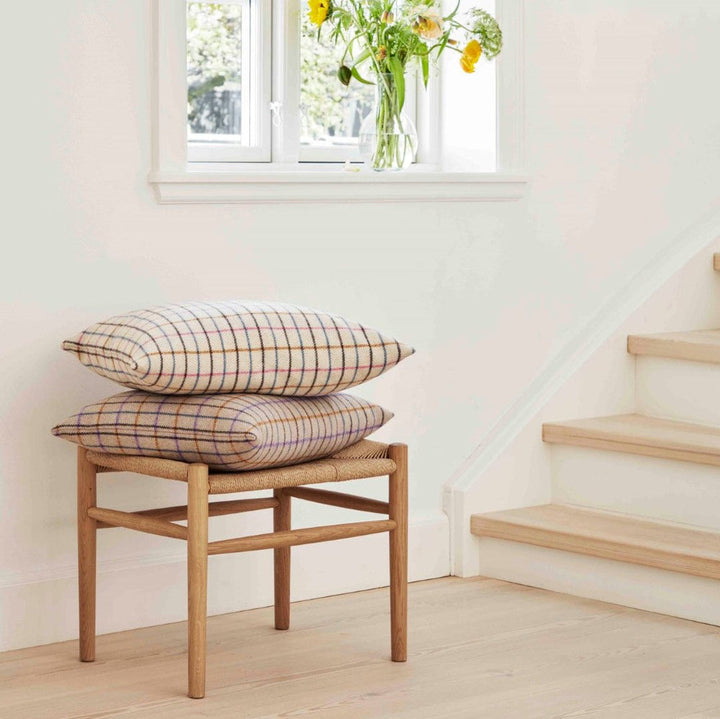 FDB Møbler J83 Stool, Nature Lacquered Oak