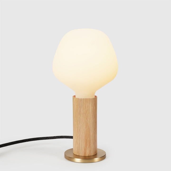 Knuckle Table Lamp in Oak + Enno