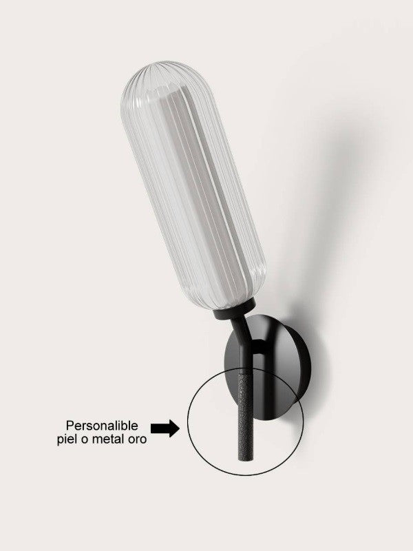 Lari Wall Lamp