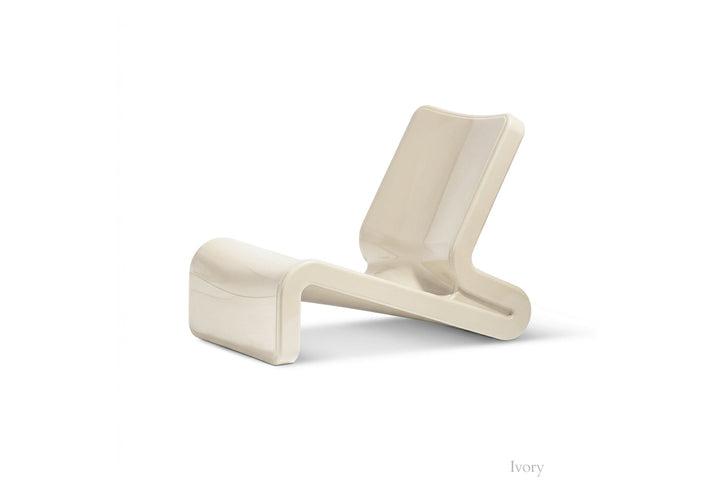 Line Lounge Chair