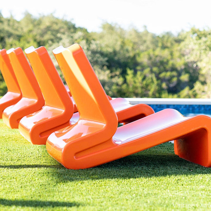 Line Lounge Chair