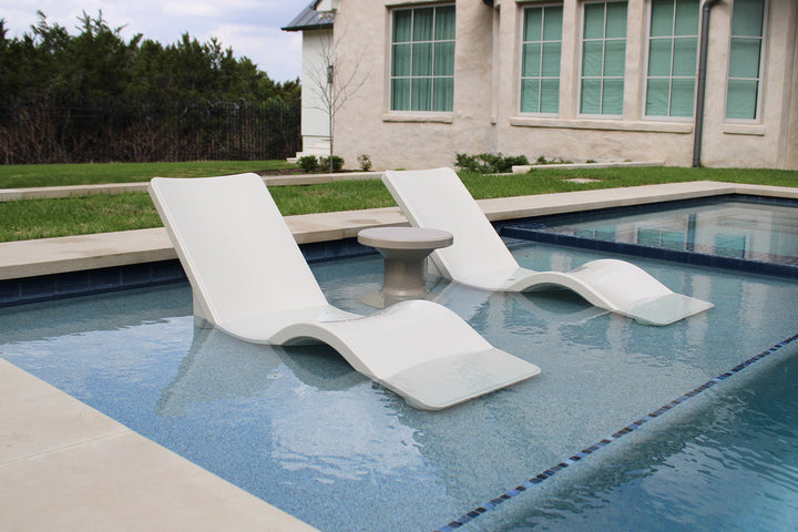 Line Chaise Lounge