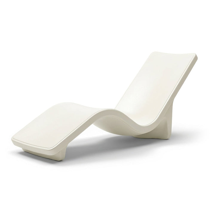 Line Chaise Lounge