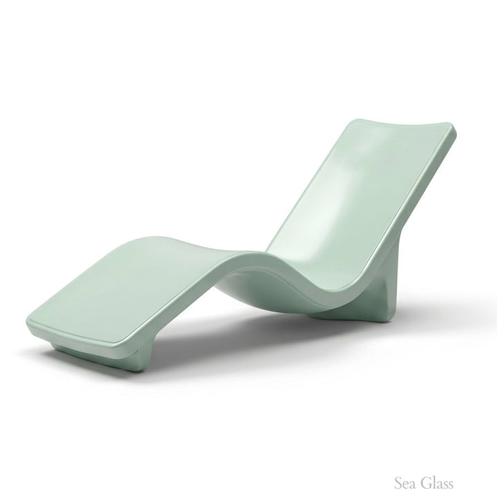 Line Chaise Lounge