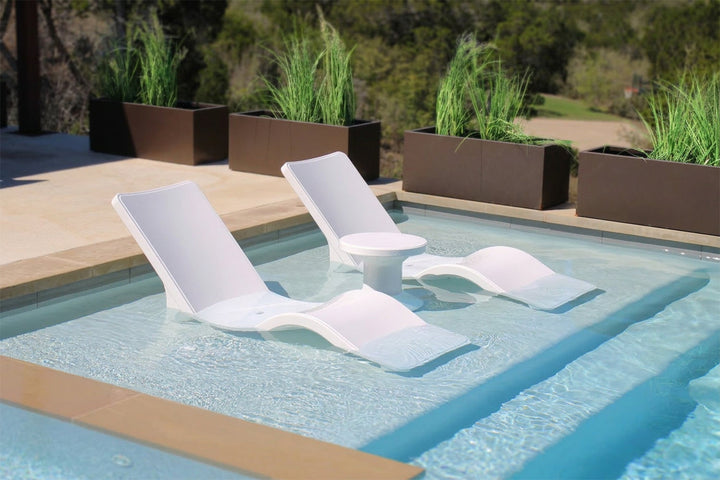 Line Chaise Lounge