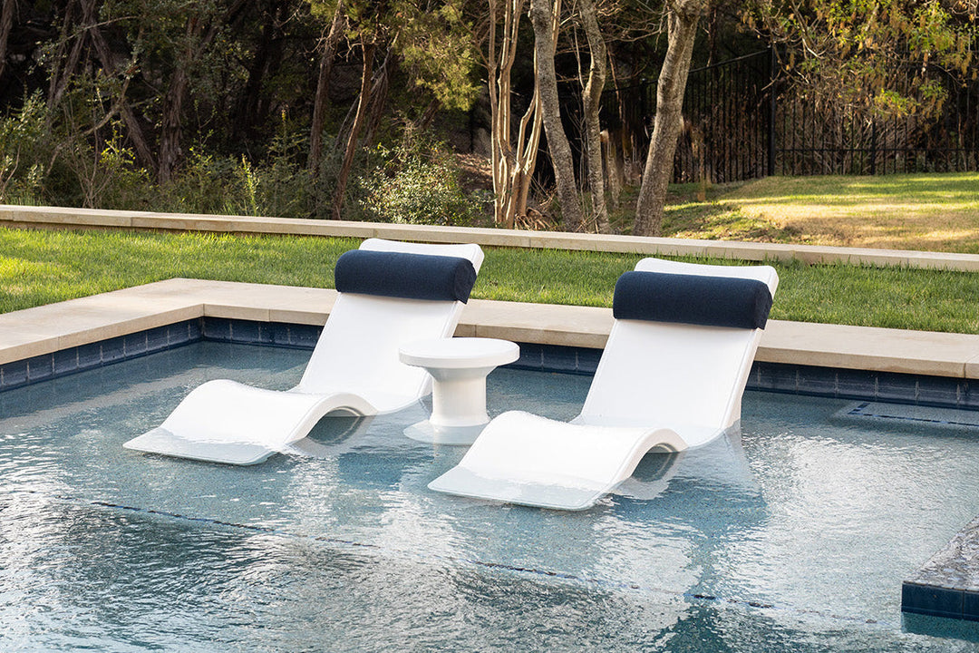 Line Chaise Lounge