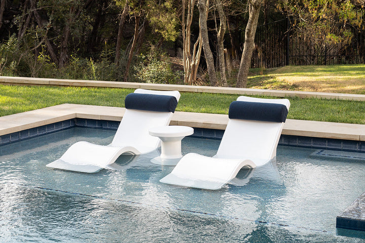 Line Chaise Lounge
