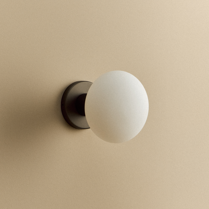 Lochan Wall Light in Graphite + Oval