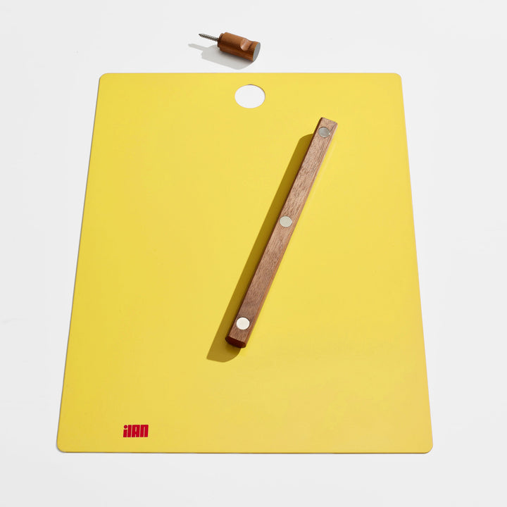 The Magnetic Clipboard - Yellow