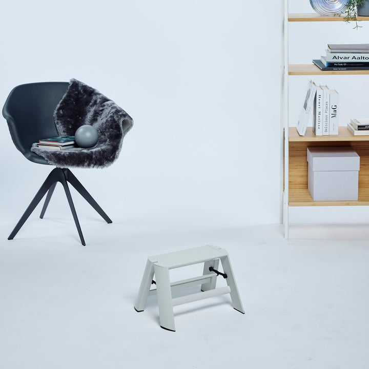 Lucano Step Ladder 1-Step CRYSTAL GRAY