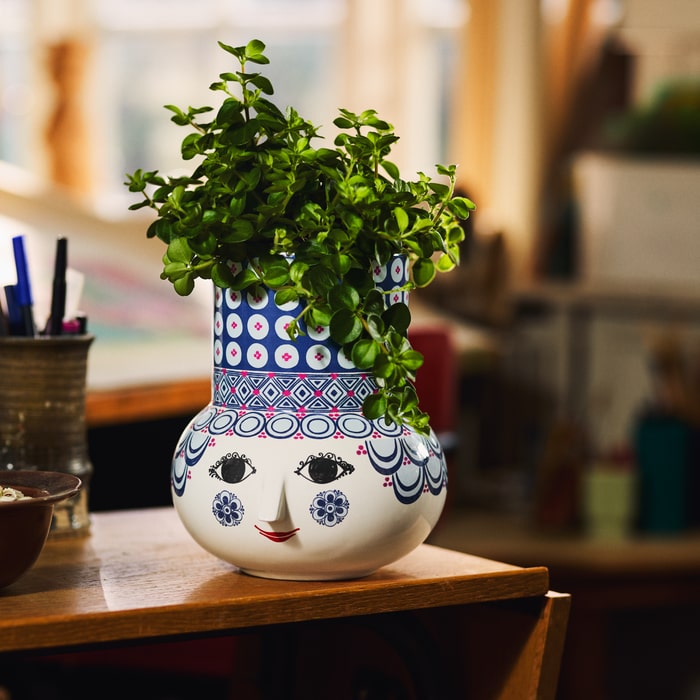 Bjørn Wiinblad Olga Vase, Blue, H: 7.9"