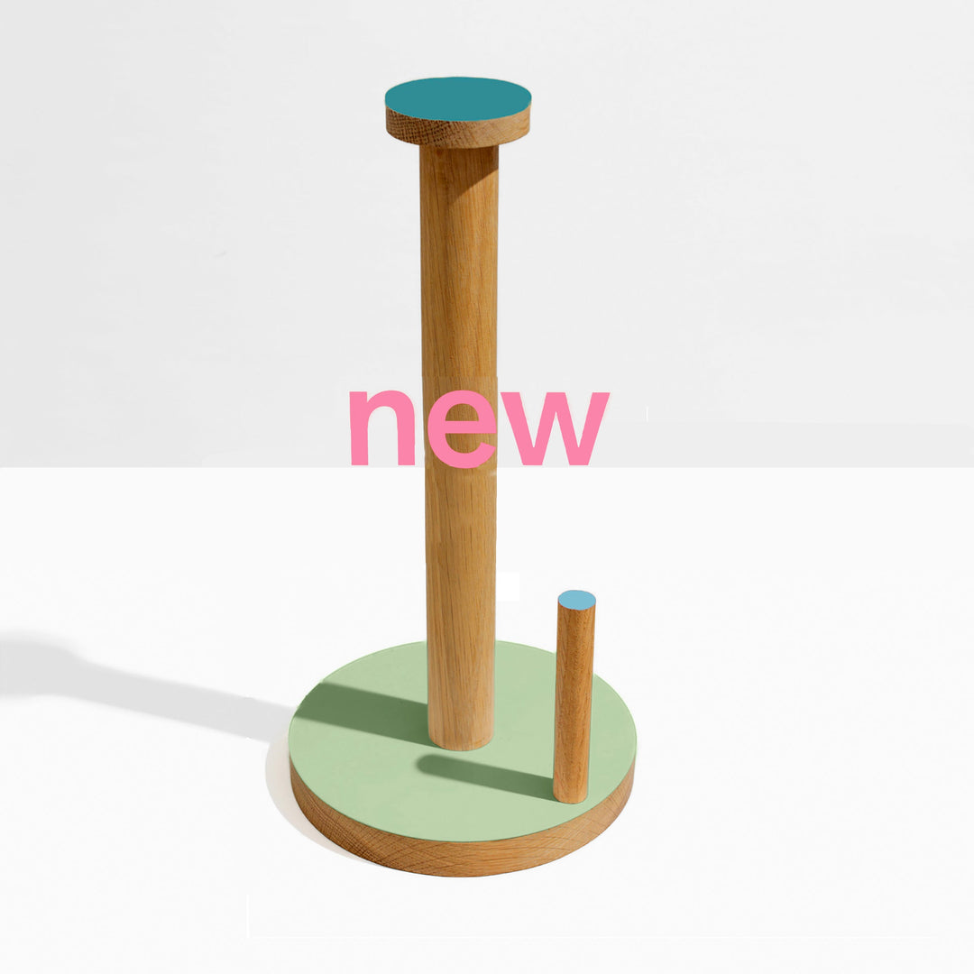 The Paper Towel Keeper - Oak/Green