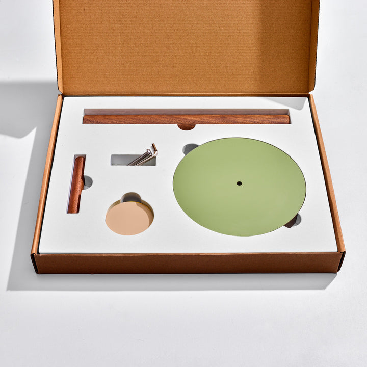 The Paper Towel Keeper - Walnut/Green