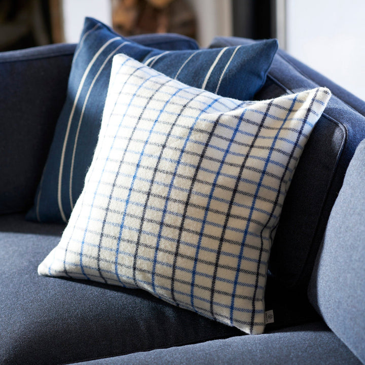 FDB Møbler R16 Slotsholmen Cushion, Blue Wool, 50x50