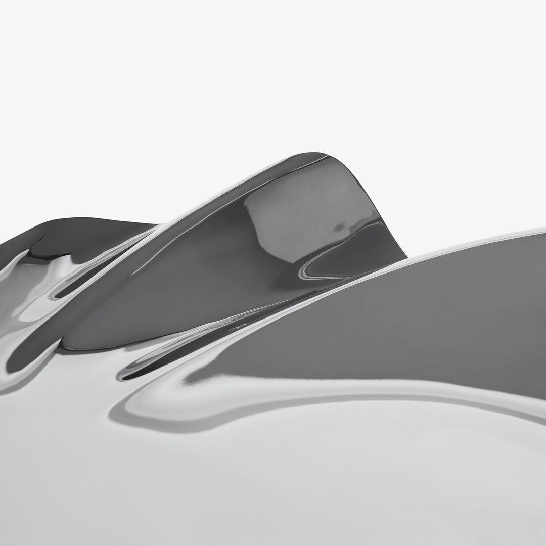 Serenity Platter — large silver finish, close-up detail of the mirror-polished rippled edge