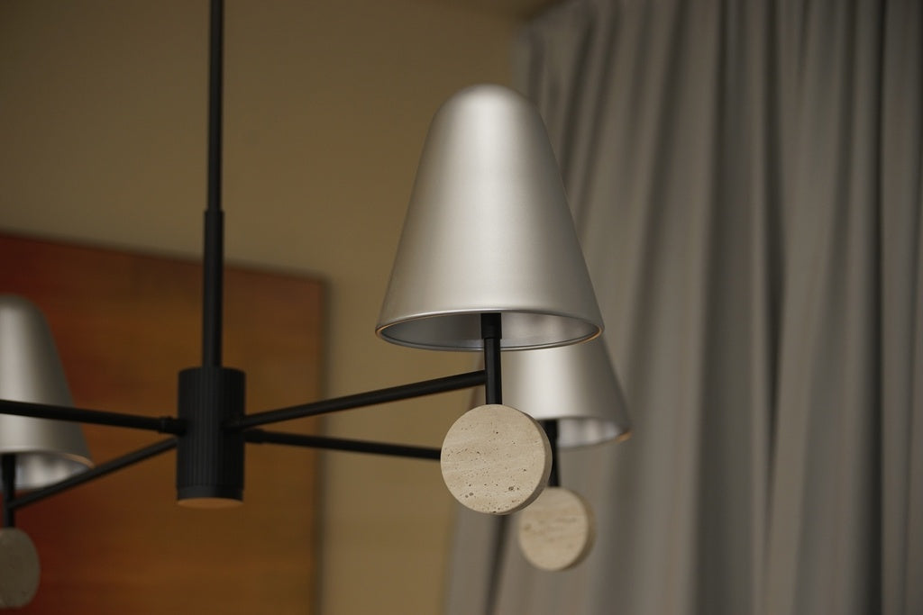 Stor Chandelier